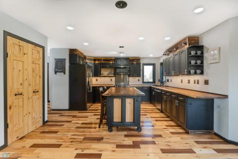 635 20th Street NE Thompson ND 58278