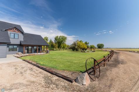635 20th Street NE Thompson ND 58278