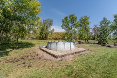 635 20th Street NE Thompson ND 58278