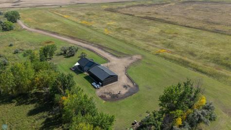 635 20th Street NE Thompson ND 58278