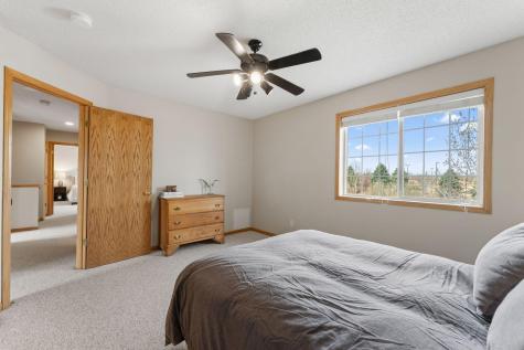 3941 94th Avenue N Brooklyn Park MN 55443