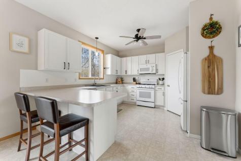 3941 94th Avenue N Brooklyn Park MN 55443