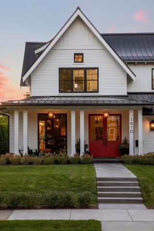 1910 Knox Avenue S Minneapolis MN 55403