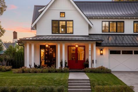 1910 Knox Avenue S Minneapolis MN 55403