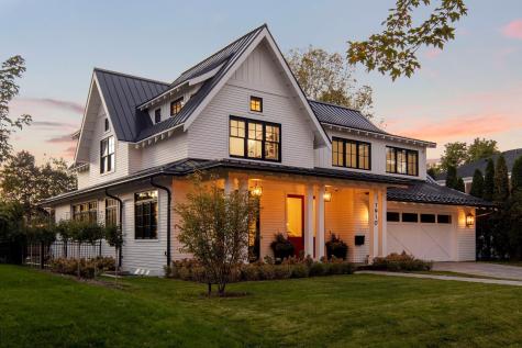 1910 Knox Avenue S Minneapolis MN 55403