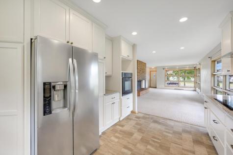 4871 Bald Eagle Avenue White Bear Lake MN 55110