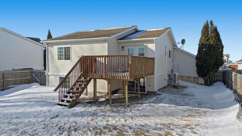 3324 39th Avenue S Fargo ND 58104