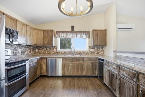 3324 39th Avenue S Fargo ND 58104