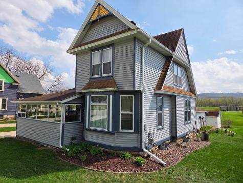 404 W Stevens Avenue Rushford MN 55971