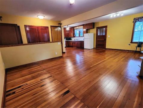 344 NE 1st Street Belle Plaine MN 56011