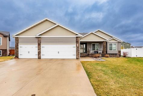 2409 Harbor Lane W West Fargo ND 58078