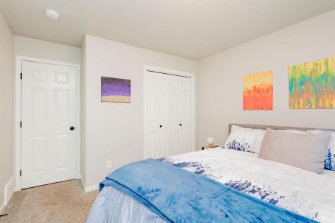 2409 Harbor Lane W West Fargo ND 58078