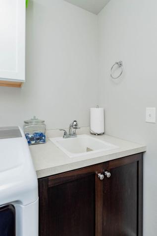 2409 Harbor Lane W West Fargo ND 58078