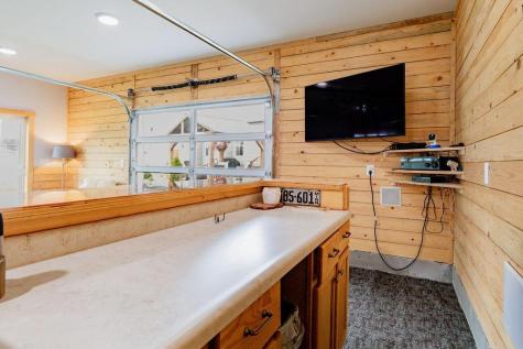 2409 Harbor Lane W West Fargo ND 58078