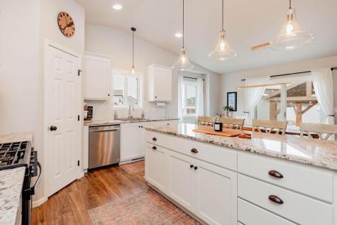 2409 Harbor Lane W West Fargo ND 58078