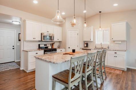 2409 Harbor Lane W West Fargo ND 58078