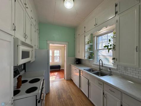 911 8th Street N Fargo ND 58102