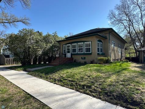 911 8th Street N Fargo ND 58102