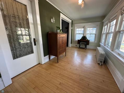 911 8th Street N Fargo ND 58102