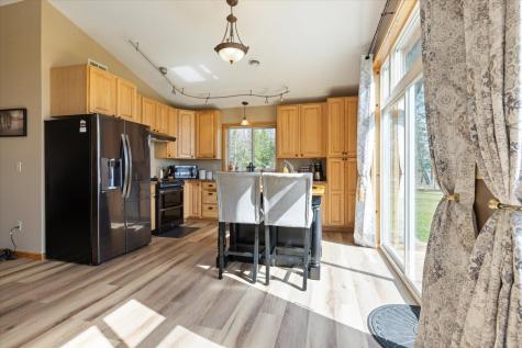 31487 Malbay Road Cohasset MN 55721