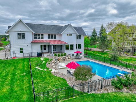 10059 Tapestry Road Lake Elmo MN 55042