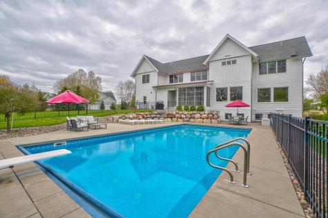 10059 Tapestry Road Lake Elmo MN 55042