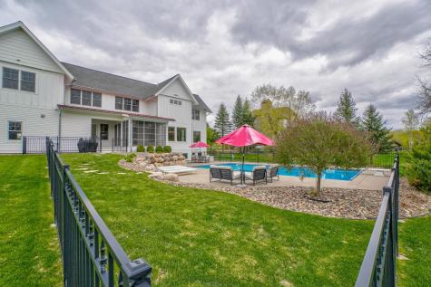 10059 Tapestry Road Lake Elmo MN 55042