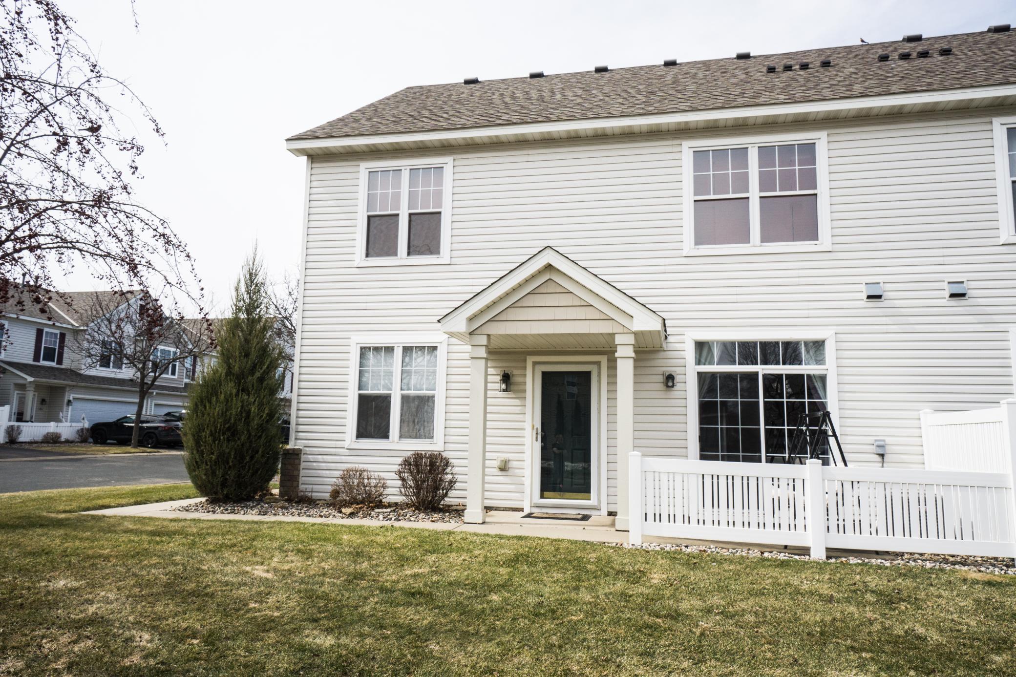 1650 Liberty Circle Shakopee MN 55379