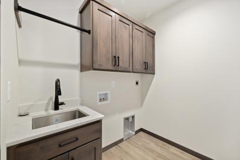 3165 66th Avenue S Fargo ND 58104