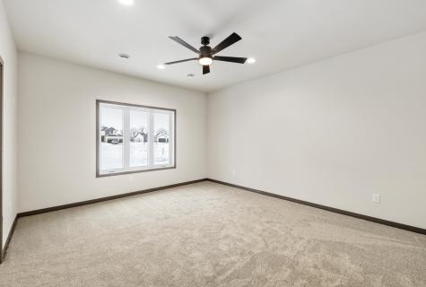 3165 66th Avenue S Fargo ND 58104