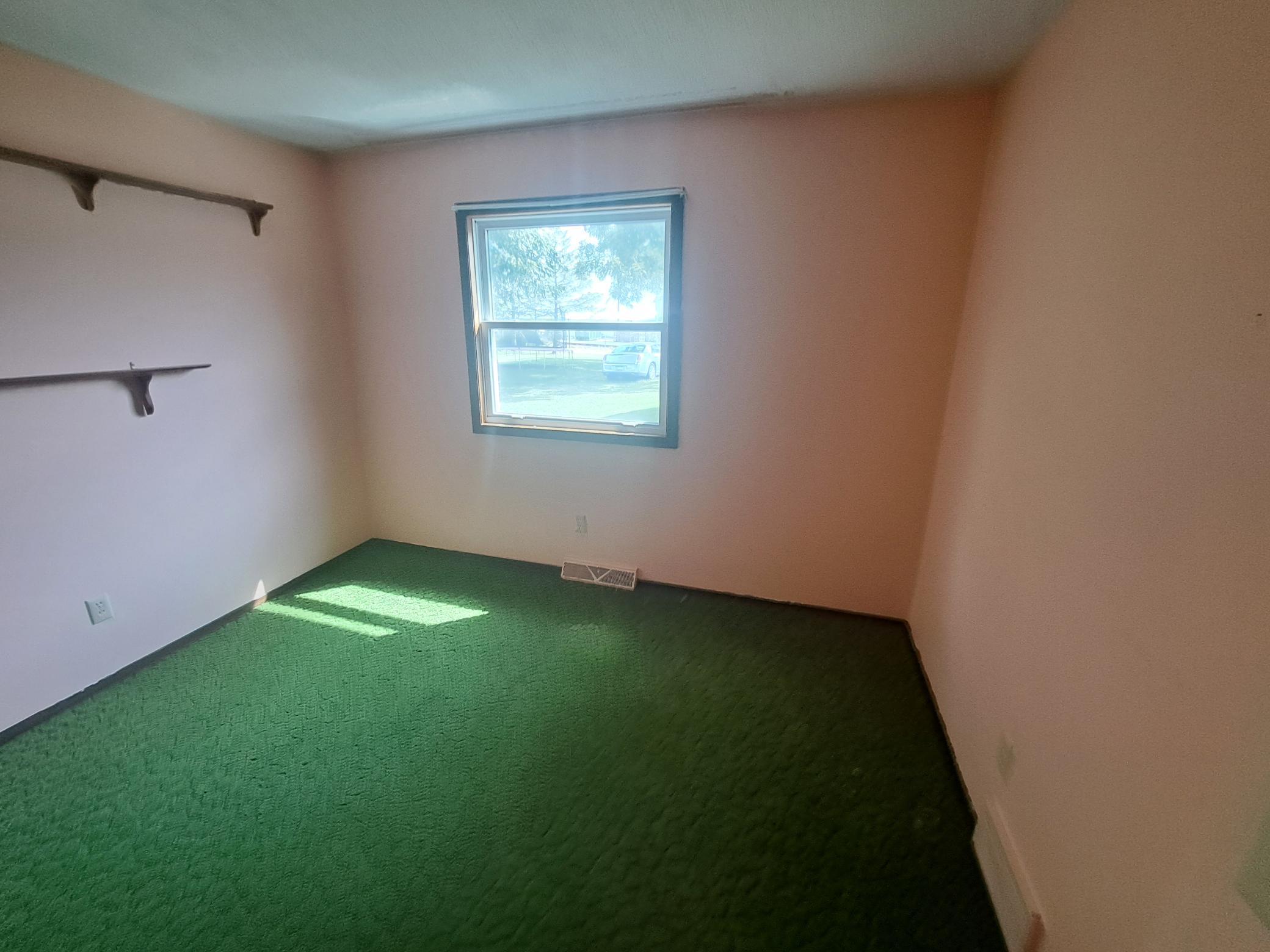 1521 W Clark Street Albert Lea MN 56007