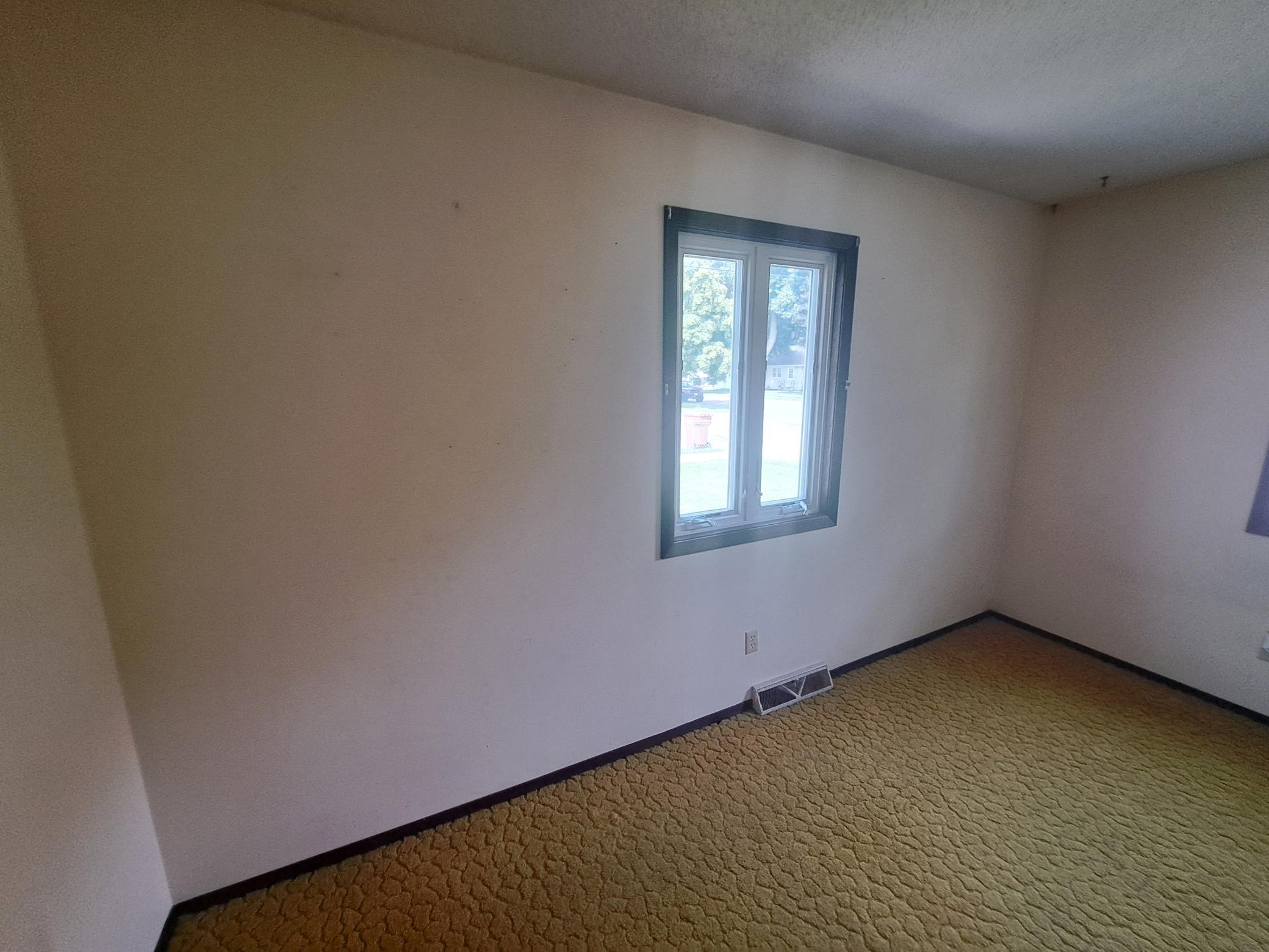 1521 W Clark Street Albert Lea MN 56007