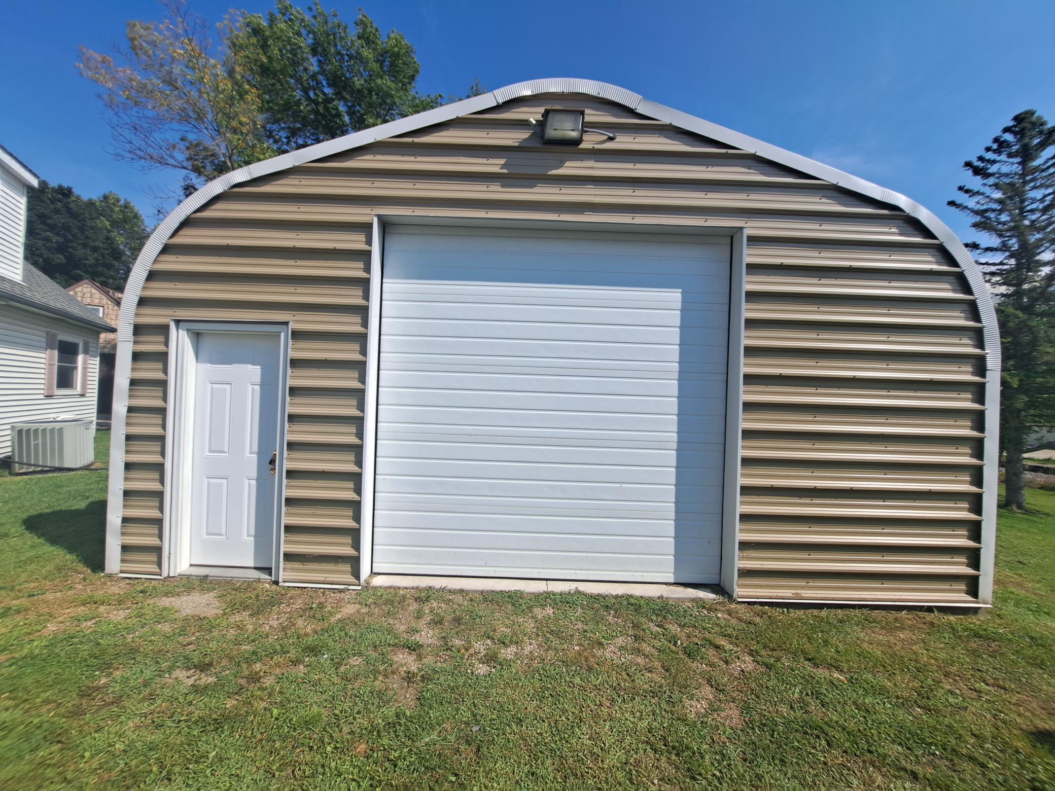 1521 W Clark Street Albert Lea MN 56007