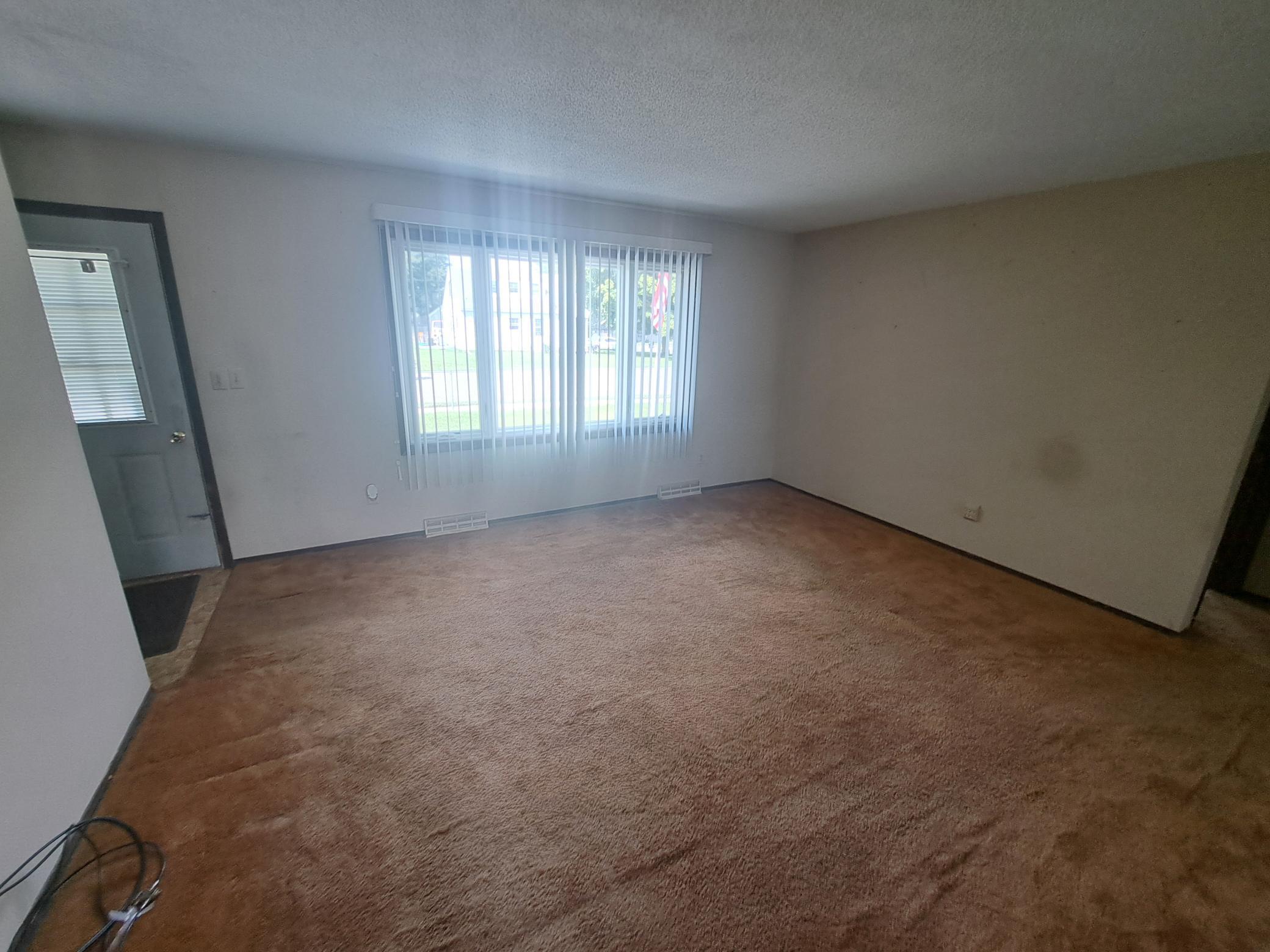 1521 W Clark Street Albert Lea MN 56007