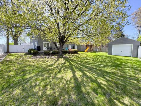 1019 N Vine Street Fergus Falls MN 56537
