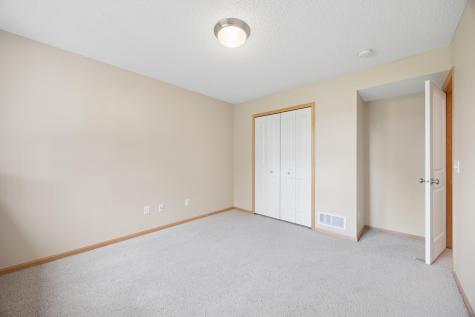 11265 68th Street NE Albertville MN 55301