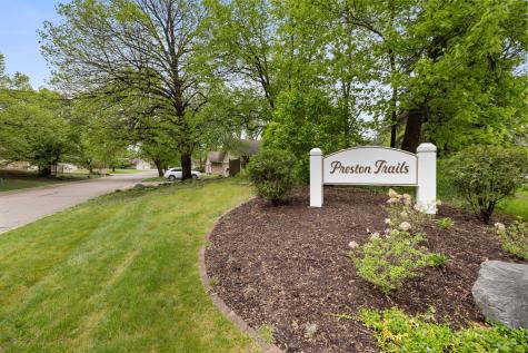 2252 Country Lane Minnetonka MN 55305