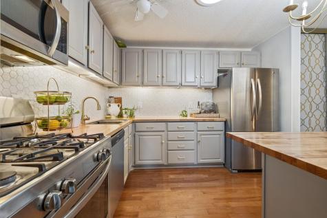 2252 Country Lane Minnetonka MN 55305