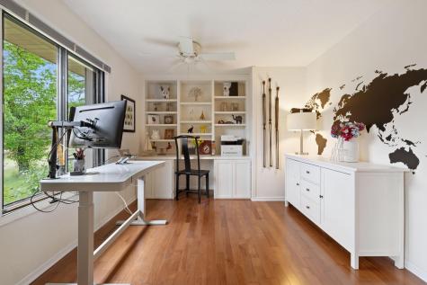 2252 Country Lane Minnetonka MN 55305