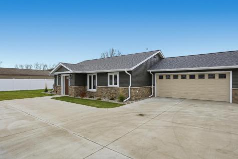 2338 30 Avenue S Fargo ND 58104