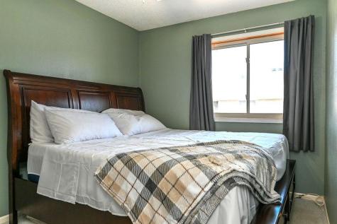 536 78th Avenue NE Spring Lake Park MN 55432
