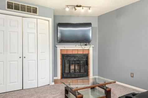 536 78th Avenue NE Spring Lake Park MN 55432
