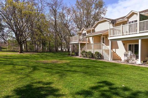 536 78th Avenue NE Spring Lake Park MN 55432