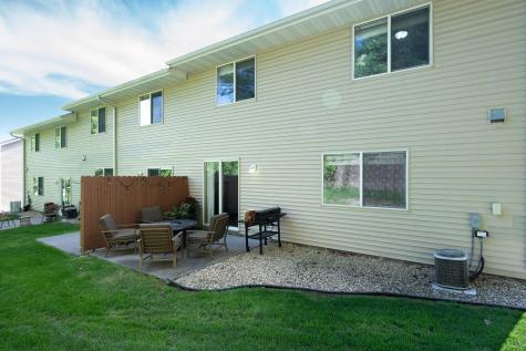 180 Oakmont Lane Red Wing MN 55066