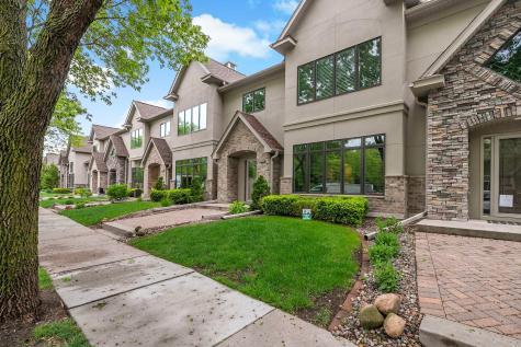 337 Willoughby Way W Minnetonka MN 55305