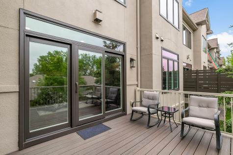 337 Willoughby Way W Minnetonka MN 55305