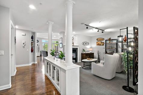 337 Willoughby Way W Minnetonka MN 55305