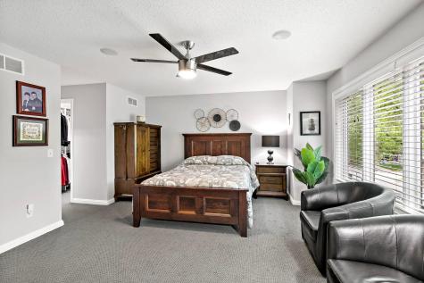 337 Willoughby Way W Minnetonka MN 55305