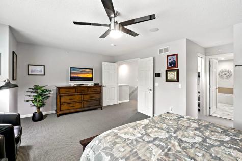 337 Willoughby Way W Minnetonka MN 55305