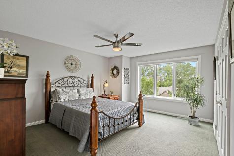 337 Willoughby Way W Minnetonka MN 55305